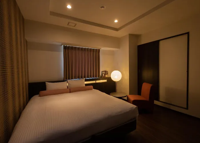 Nipponbashi Luxe Hotel